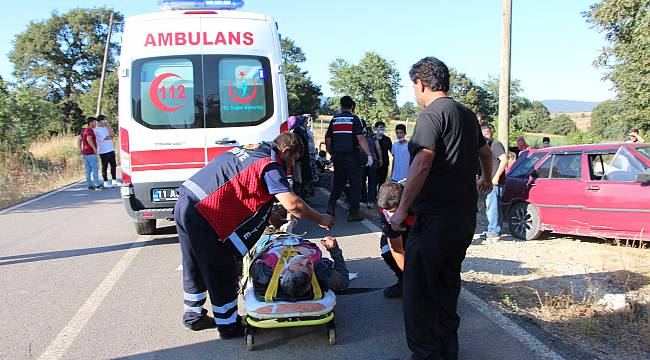 Bilecik'te Cenaze Dönüşü Kaza Yapan Araçtaki 5 Kişi Yaralandı