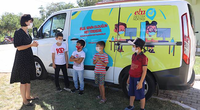 "EBA Mobil Destek Aracı" Öğrenci ve Velilerden Tam Not Aldı