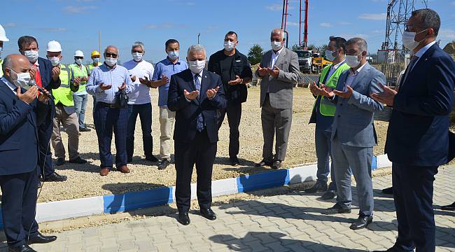 Hayırsever İş Adamı Tarafından Yaptırılan Caminin Temeli Törenle Atıldı