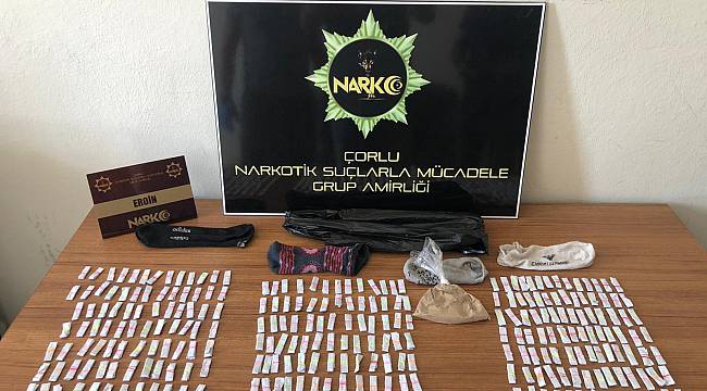 İncir Ağacındaki Uyuşturucuları Dedektör Köpek Buldu