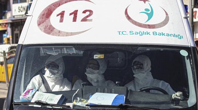 Kovid-19 Testi Pozitif Çıkan Kişi Çarşıda Gezerken Yakalandı
