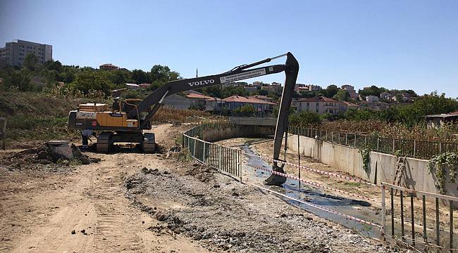 Kumluca Deresi Temizlik Çalışmaları Tamamlandı