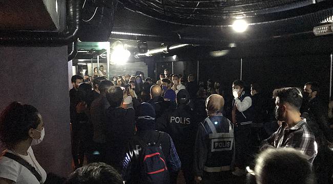 Bursa'da Kovid-19 Tedbirlerine Uymayan 76 Kişiye Ceza Kesildi