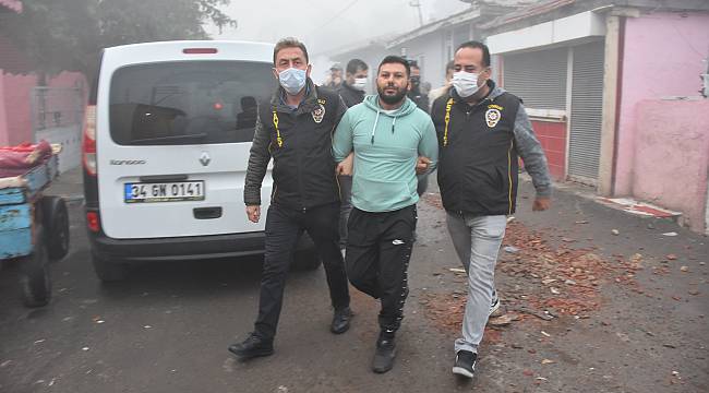 Kore Mahallesi'nde 15 Adrese Operasyon, 12 Gözaltı