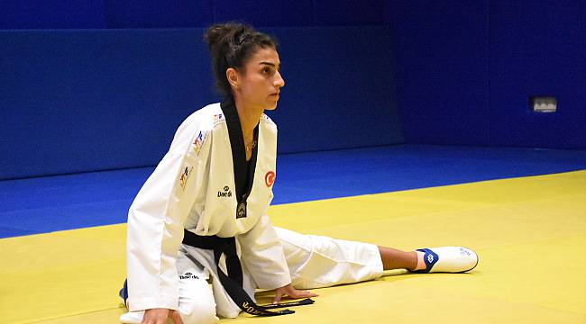 Milli Tekvandocu Hatice Kübra İlgün Olimpiyatlara İddialı Hazırlanıyor