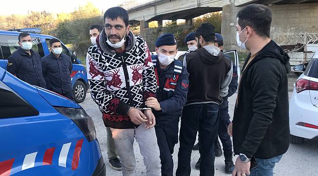 Elektrik Direklerini Çalan Hırsızlar Araçları Arıza Yapınca Yakalandı