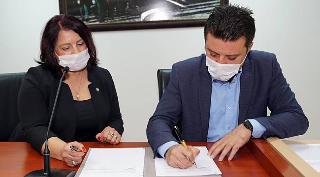 Engelsiz Kafe İçin İmza Töreni Düzenlendi