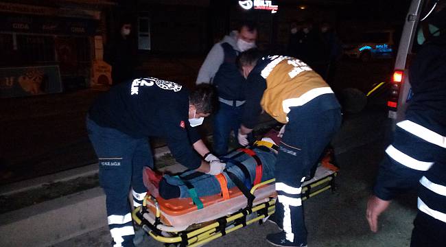 Yön Tabelasına Çarpan Motosiklet Sürücüsü Ağır Yaralandı