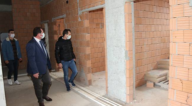 Başkan Vekili Salih Tıknas Spor Kompleksindeki Çalışmaları İnceledi