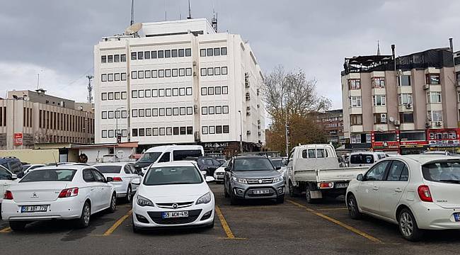 Çorlu'da Araç Çok Otopark Yok
