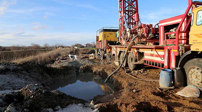 Başkandan Uyarı Üstüne Uyarı, "Yer Altı Suları Hem Yüzde 85 Azaldı"