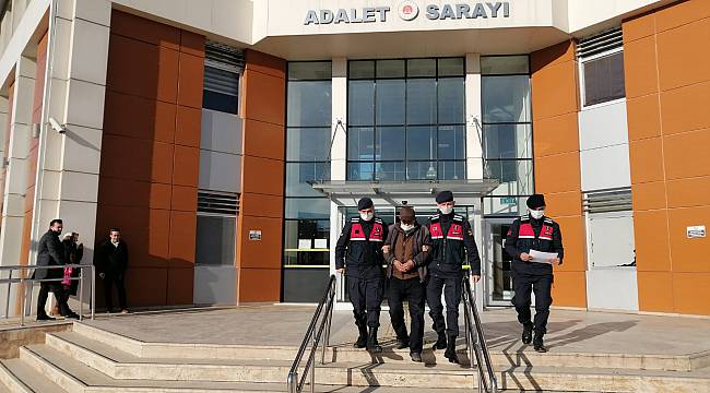 Bursa'da Sahte İçki Zehirlenmesi Şüphesiyle Hastaneye Kaldırılan Kişi Öldü