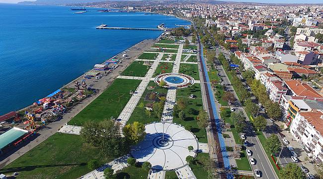 "Halkın Sahille Bağlantısını Kesecek Yat Limanı Projesi İptal Edildi"