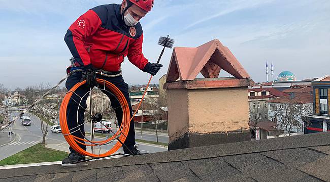 Sakarya Büyükşehir Belediyesi İtfaiyesinden Baca Temizliği Uyarısı