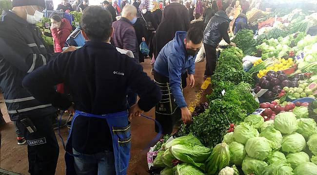 Çorlu'da Zabıta Ekipleri Pazar Yerlerini Denetledi
