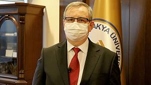 Sigara Akciğere Kızgın Bir İğnenin Batması Gibi Zarar Veriyor