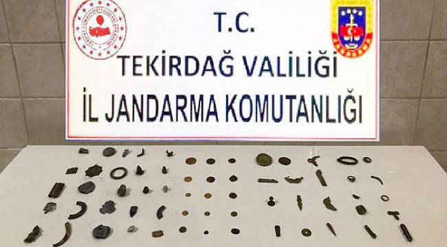 Tarihi Eser Niteliğinde 46 Obje ve 16 Sikke Ele Geçirildi