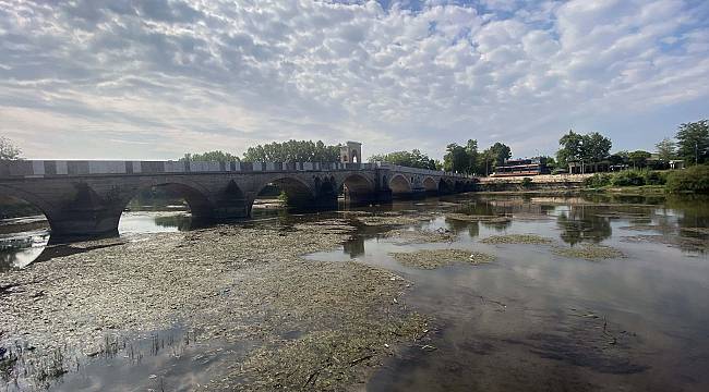 Tunca Nehri'nde Su Seviyesi 30 Santimetreye Kadar Düştü