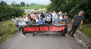 Sakarya'da Havai Fişek Fabrikasındaki Patlamada Hayatını Kaybedenler Anıldı