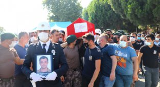 Şehit Bekçi Gökçen Koşal Son Yolculuğuna Uğurlandı