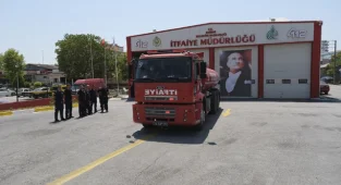 Edirne'den Bir İtfaiye Ekibi Daha Muğla'daki Yangınlara Müdahale İçin Yola Çıktı