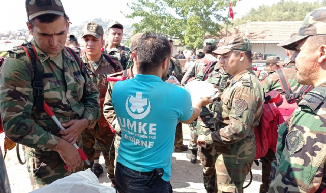Edirne UMKE, Muğla'da Yangından Etkilenenlere Acil Sağlık Hizmeti Sunuyor