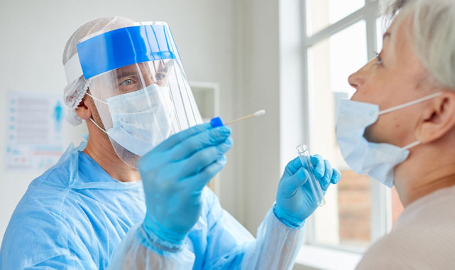 Aşı Olmayana PCR Testi Şartı Geldi