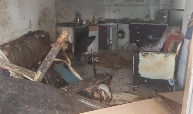 Mutfak Tüpü Patladı, 3 Ağır Yaralı