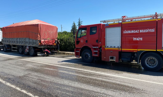Seyir Halindeki Tır Alev Aldı