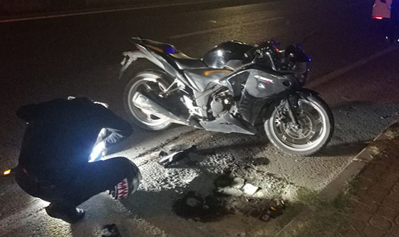 Çalıntı Motosikletle Anne, Baba ve Bebeklerine Çarpıp Kaçtı!