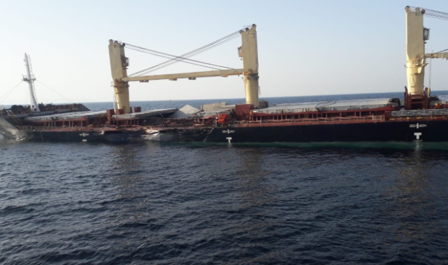 Çanakkale Boğazı Açıklarında Gemi Kazası