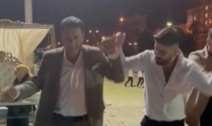 Düğünde Halay Çekerken Kalp Krizi Geçirip Öldü