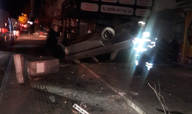Kaldırıma Çarpan Otomobil Takla Attı, 1 Yaralı