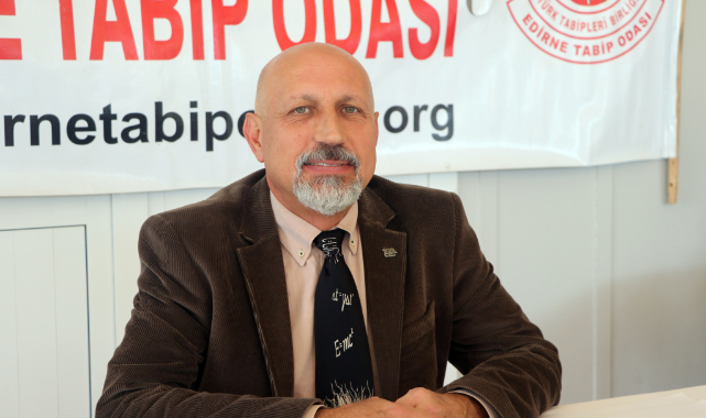 "Ölümlerin Önüne Geçmenin Tek Çözümü Aşı Olmak"