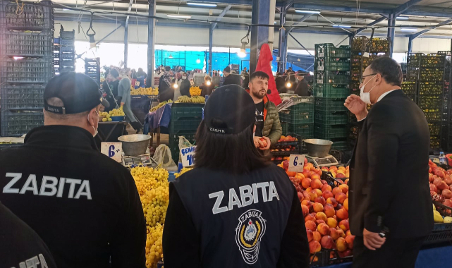 Zabıta Ekiplerinden Pazar Yerlerinde Etiket Denetimi