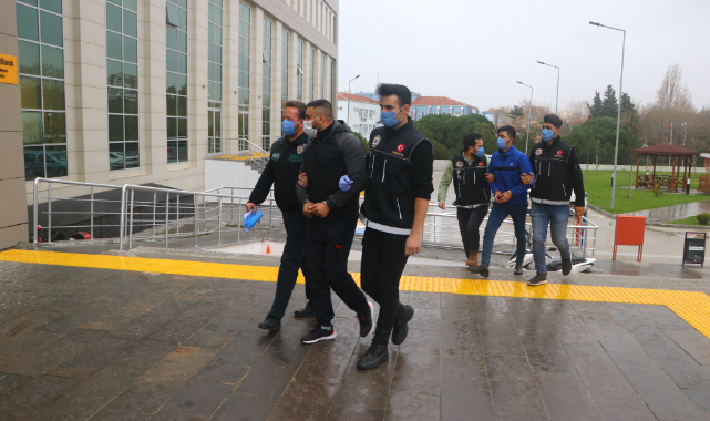 4 Bin Kapsül Sentetik Ecza Hap Ele Geçirildi