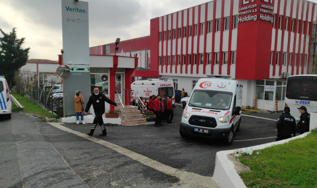Fabrikada Çıkan Yangında 1 İşçi Hastaneye Kaldırıldı