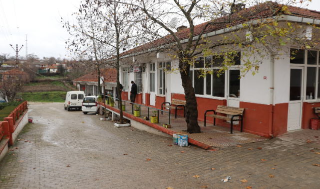 20 Kişinin Testi Pozitif Çıkınca Köylüler Gönüllü Karantinaya Girdi