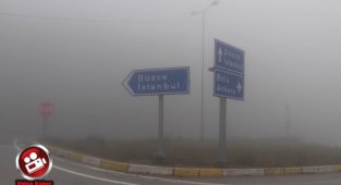 Bolu Dağı'nda sis ve karla karışık yağmur etkili oluyor