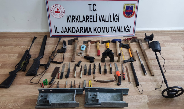 Bariyer Hırsızı Foto Kapan Sayesinde Yakalandı