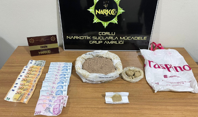 Durdurulan Otomobilde 2 Kilo Eroin Ele Geçirildi