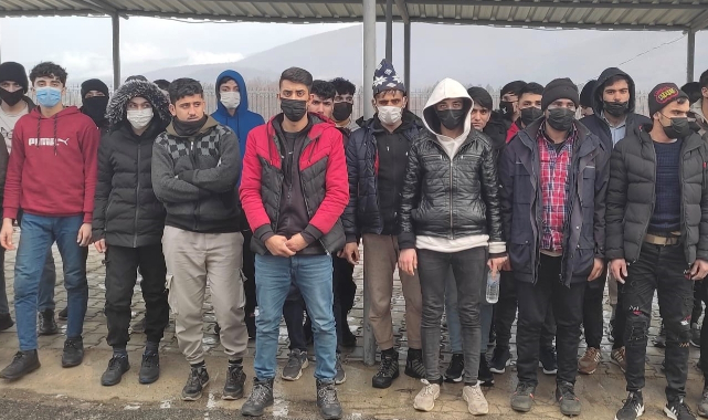 114 Mülteci Yakalandı
