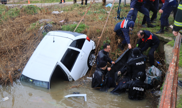 Dereye Uçan Otomobilin Sürücüsü Gözaltına Alındı