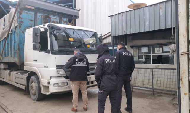 Kocaeli'de Geri Dönüşüm Deposuna Silahlı Saldırı