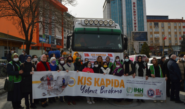 Tekirdağ'dan Suriye'deki İhtiyaç Sahiplerine 5 Bin Battaniye Gönderildi