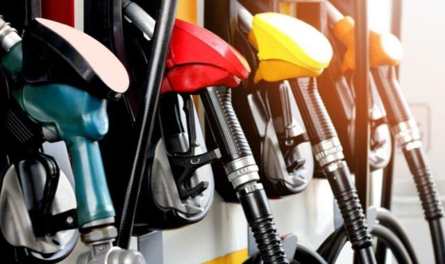 6 İş Günü Üst Üste Benzin ve Motorine Zam!
