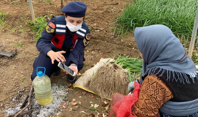 Bilecik'te Jandarma Ekipleri "KADES" Uygulamasını Tanıttı
