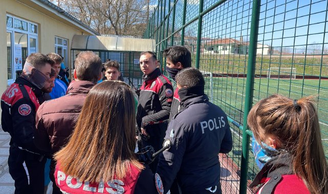 Futbol Maçında Çıkan Kavgada 2 Hakem Yaralandı