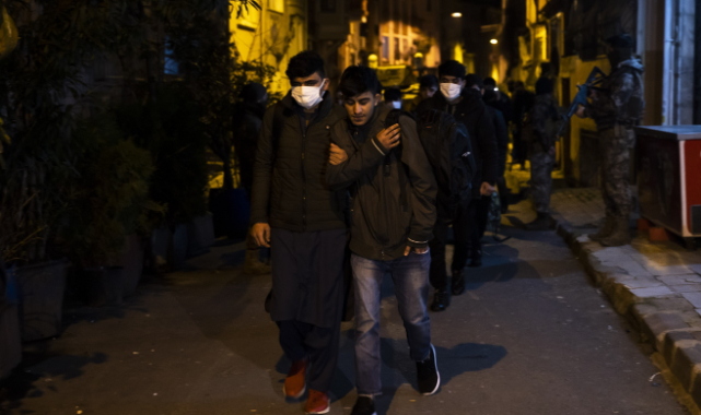 İstanbul’da Kaçak Göçmen Operasyonu Yapıldı