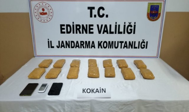 Otomobilde 7 Kilo 322 Gram Kokain Ele Geçirildi